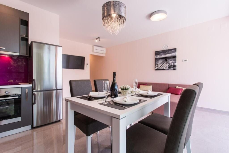 Others 4, Apartments Marina, Malinska-Dubašnica