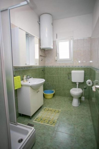 Bathroom 3, Apartments Ana, Pag