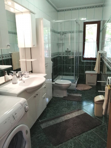 Bathroom, Apartment Miljana, Postira