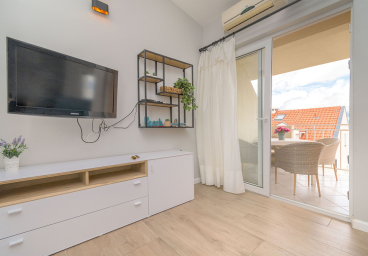 Others 5, Apartment The View, Trogir