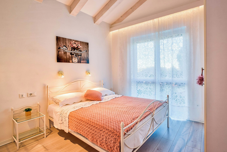 Bedroom 2, Apartments Villa Sky, Rovinj