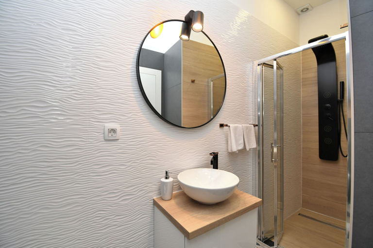 Bathroom 4, Apartment Leprin, Labin