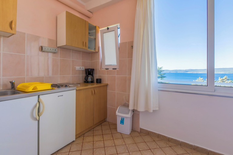Private kitchen 5, Apartments and Rooms Dotli, Crikvenica