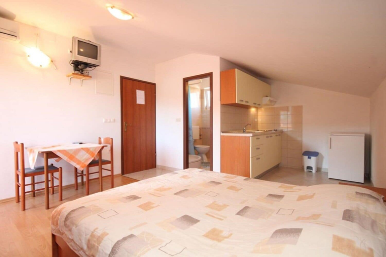 Bedroom 3, Apartments Sea View, Kali