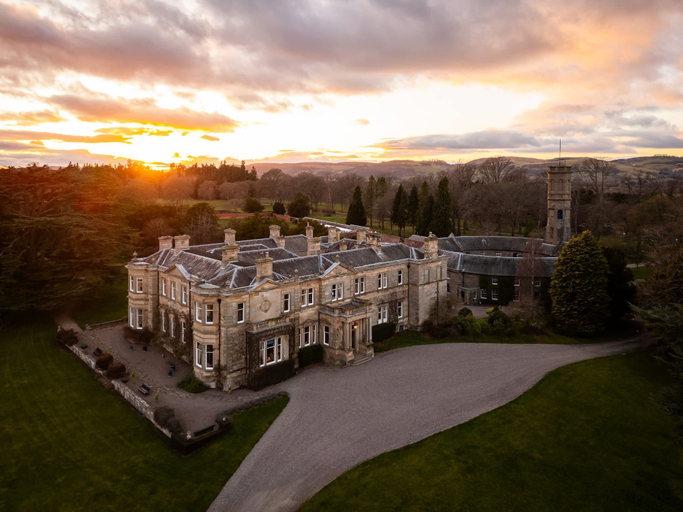 Room 3, Errol Park - Stately Home Outbuildings Views, Perthshire and Kinross