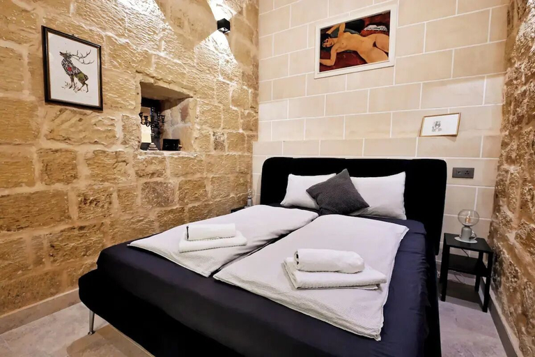 Room 5, Casa Jorge