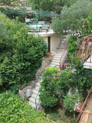 Others 5, Apartment Bianca, Podgora