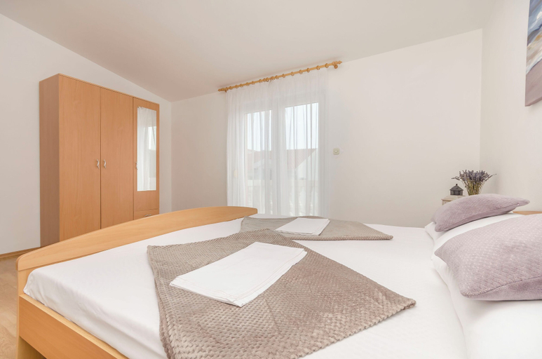 Bedroom 2, Apartments Sabina, Vodice