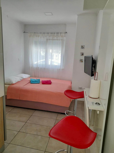 Bedroom 3, Apartments Rozankovic, Okrug