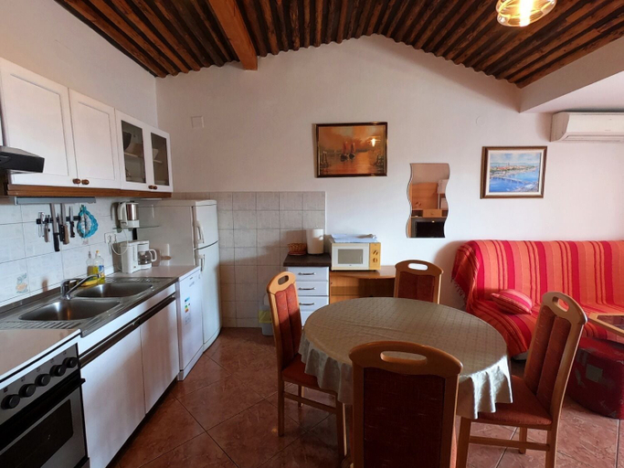 Private kitchen 4, Apartments Ana, Sukošan