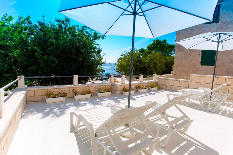 Others 5, Apartments and Rooms Hope, Brela