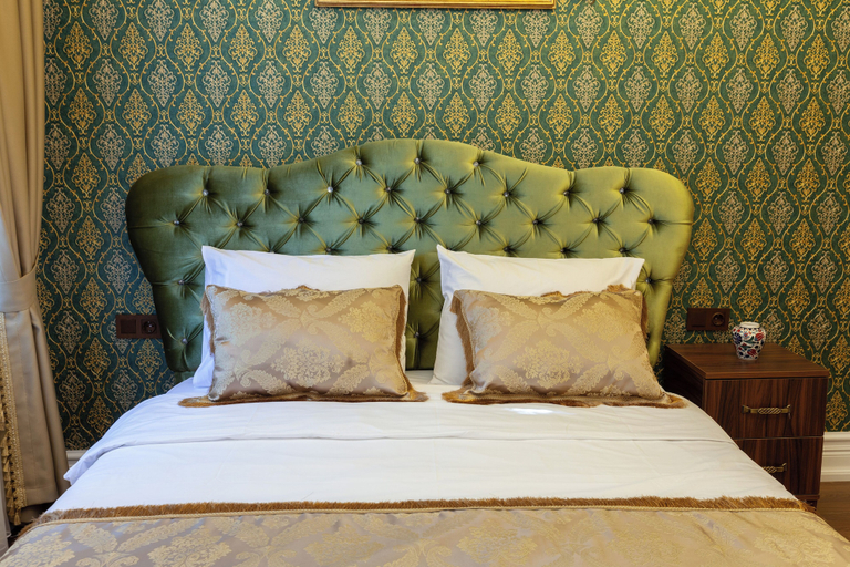 Bedroom 5, Rose Apartments, Fatih