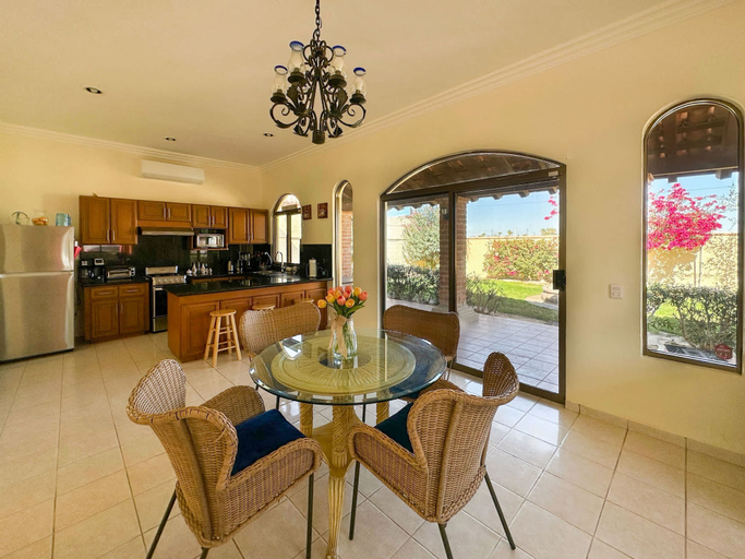 Room 3, Tranquil Family Escape With Large Patio, Puerto Peñasco