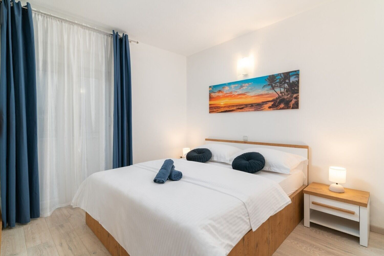 Bedroom 2, Apartments Lux 3, Marina