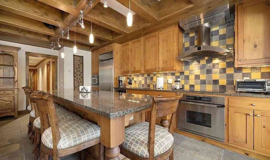 Private kitchen 2, Treetops 4e 3 Bedroom Condo, Eagle