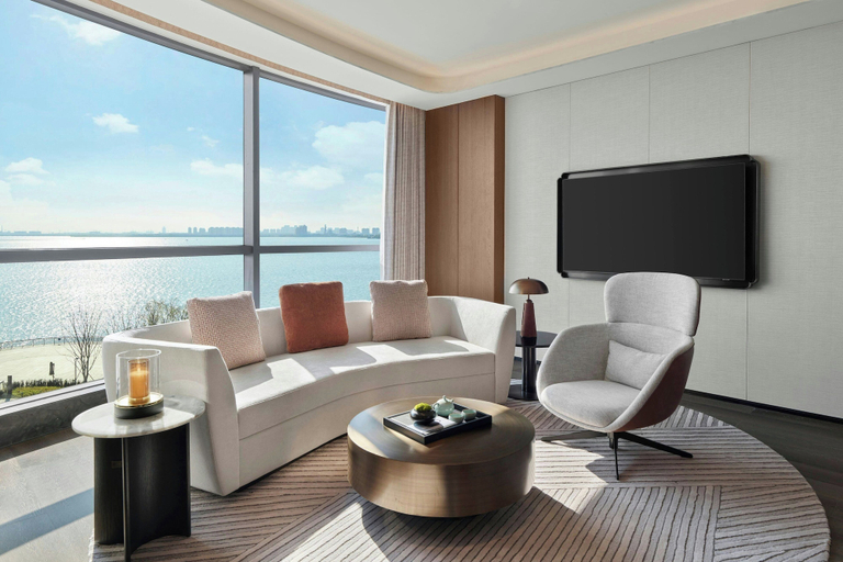 Room 2, Sheraton Suzhou Yangcheng Lake, Suzhou