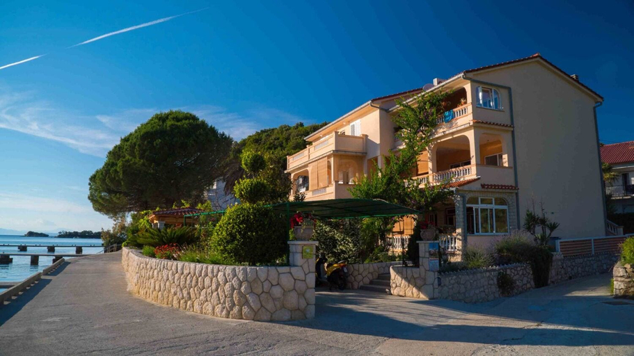 Exterior & Views 2, Apartments Anka, Lopar/Supetarska Draga