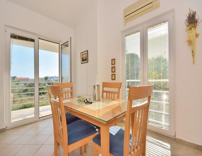 Others 4, Apartment Mare, Bibinje