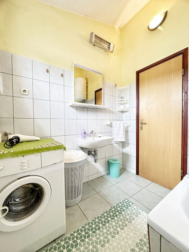 Bathroom 3, House Tamy - With Jacuzzi, Omiš
