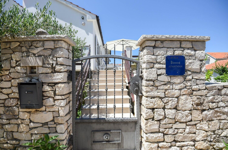 Exterior 3, Apartment Maja, Supetar