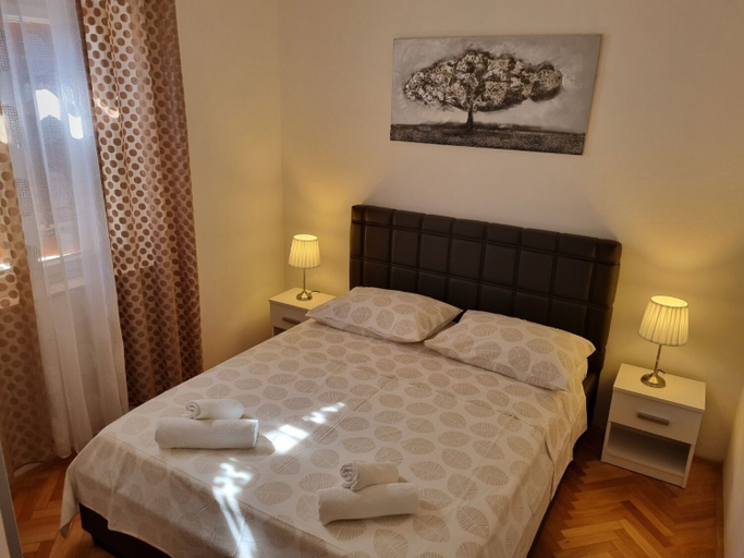 Bedroom 2, Apartments Smilja, Supetar