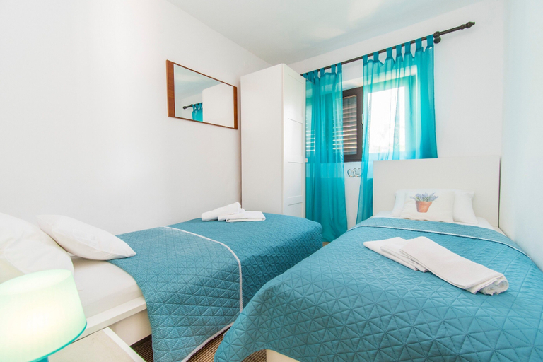 Room 5, Apartments Sol Desire, Novalja