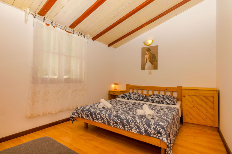 Room 4, Apartments Verdun, Jelsa