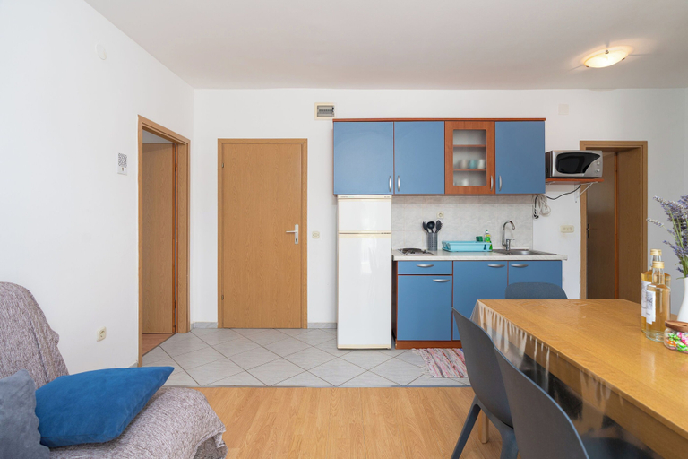 Others 5, Apartments Branko, Povljane