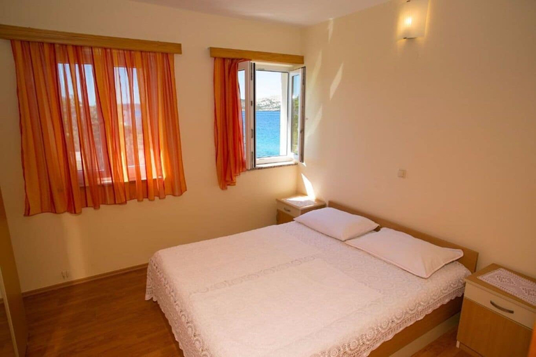 Room 5, Apartments Nera, Novalja