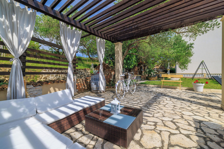 Terrace/patio 5, Apartments Roby, Lopar/Supetarska Draga