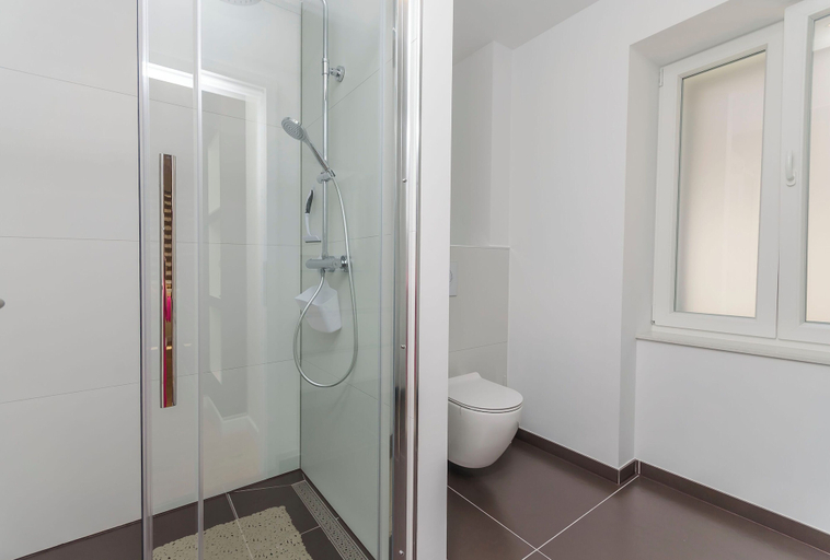 Bathroom 4, Apartment Oldtown With Parking, Vodice