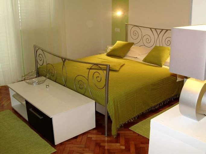Bedroom 2, Apartments Jadra, Primošten