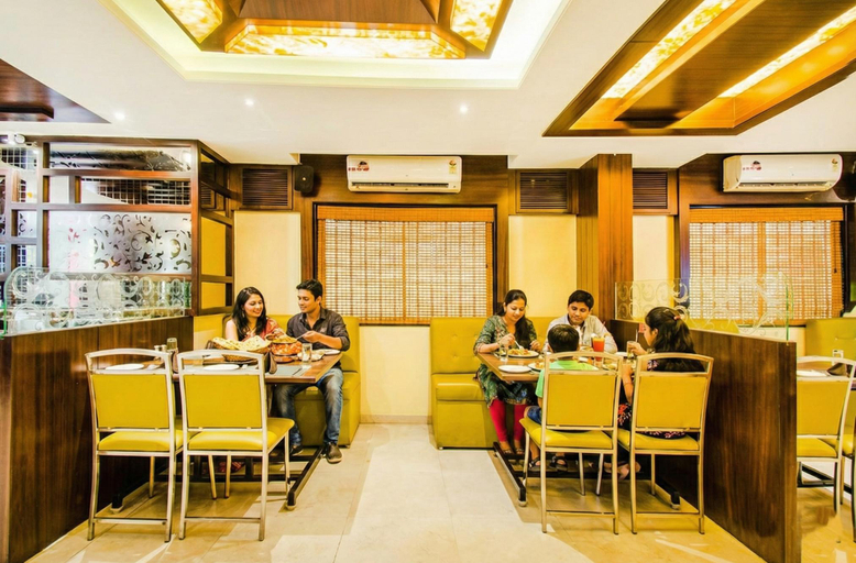 Food & Drinks 5, FabHotel Prime Sanket Inn, Pune
