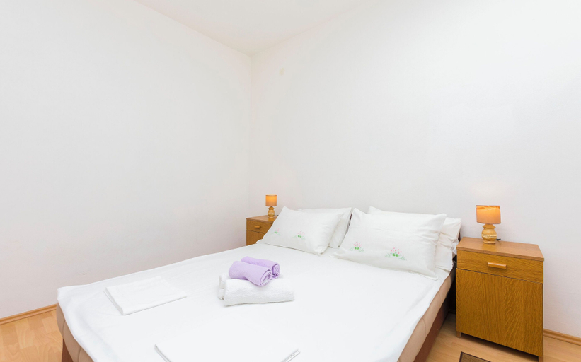 Room 3, Apartment Lele, Omiš