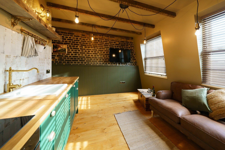 Living area 3, Guestready - Tanner Apartments, London