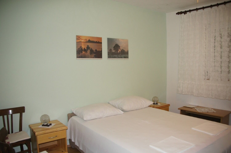 Room 4, Apartments Sonja, Podgora