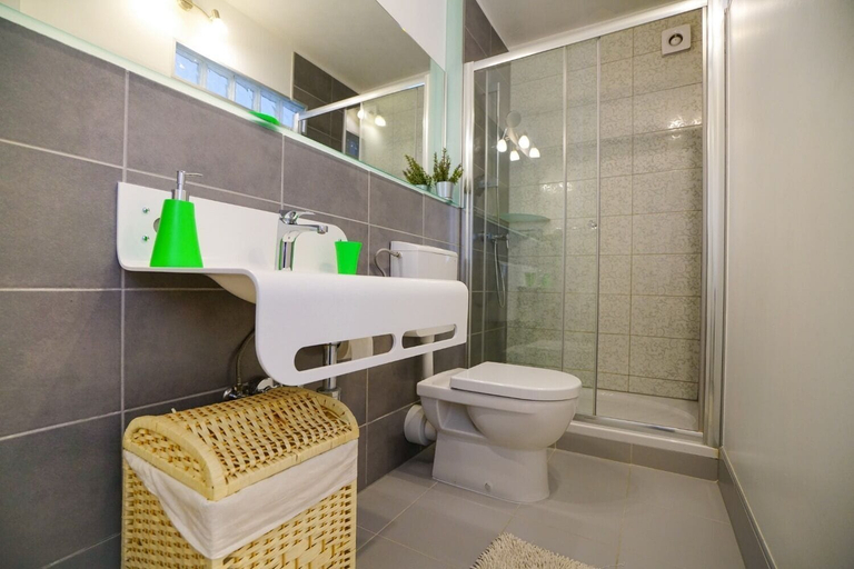 Bathroom 3, Apartments Secret Garden, Ražanac