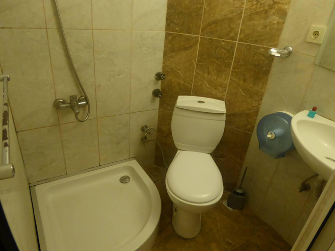 Bathroom, As Hotel Taksim, Beyoğlu