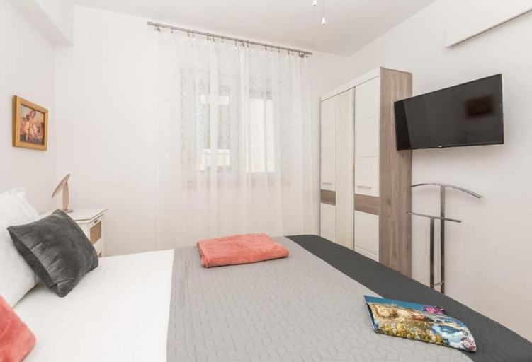 Bedroom 2, Apartment Marie, Makarska