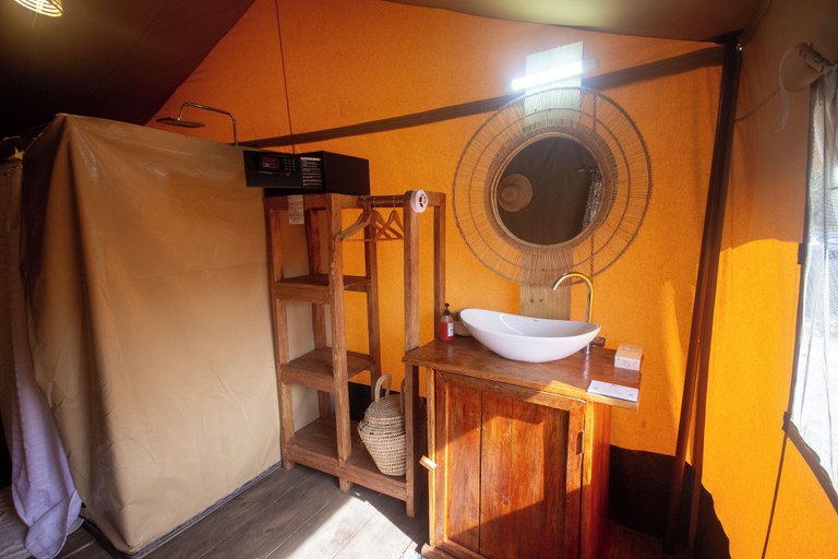 Bathroom, Africa Safari Serengeti Kusini, Meatu