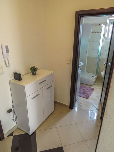 Bathroom 3, Apartments Eddie, Zadar