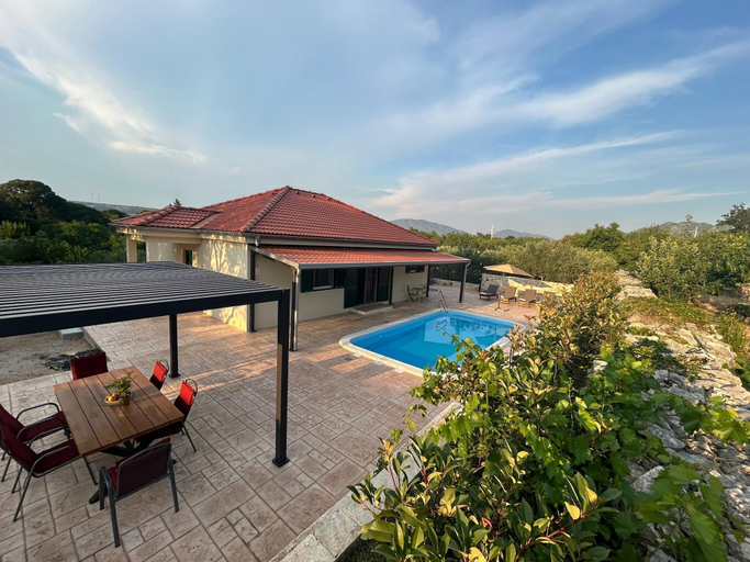 Outdoor pool 4, House Vida, Omiš