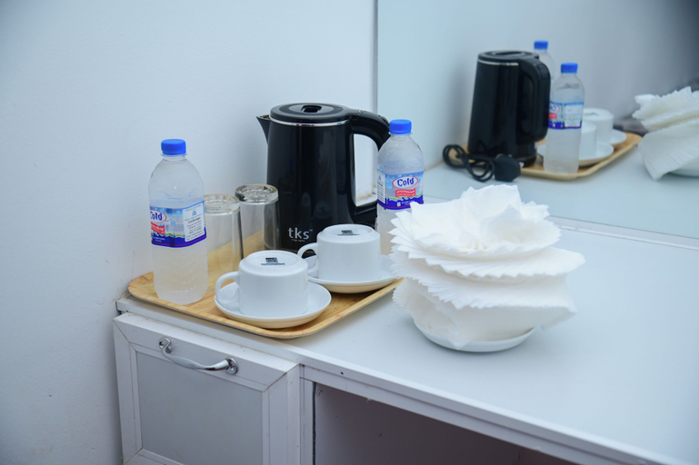 Coffee and/or coffee maker 2, Amila Resort, Palugaswewa