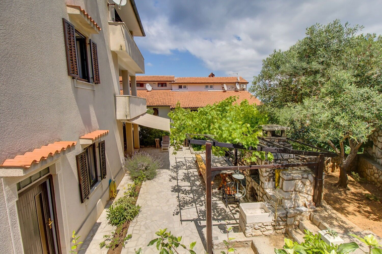 Exterior & Views 2, Apartments Eli, Mali Lošinj