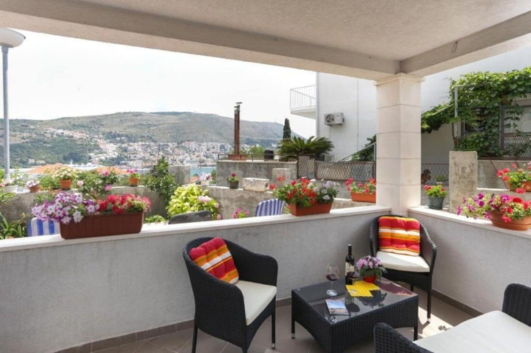 Food & Drinks 5, Apartments Mira, Dubrovnik