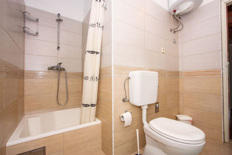 Bathroom 3, Apartments Zana, Trogir