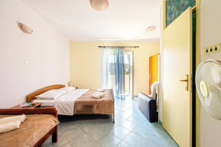 Bedroom 2, Apartments Naki, Trogir