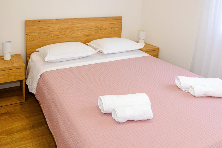 Bedroom 3, Apartments Nikol, Okrug