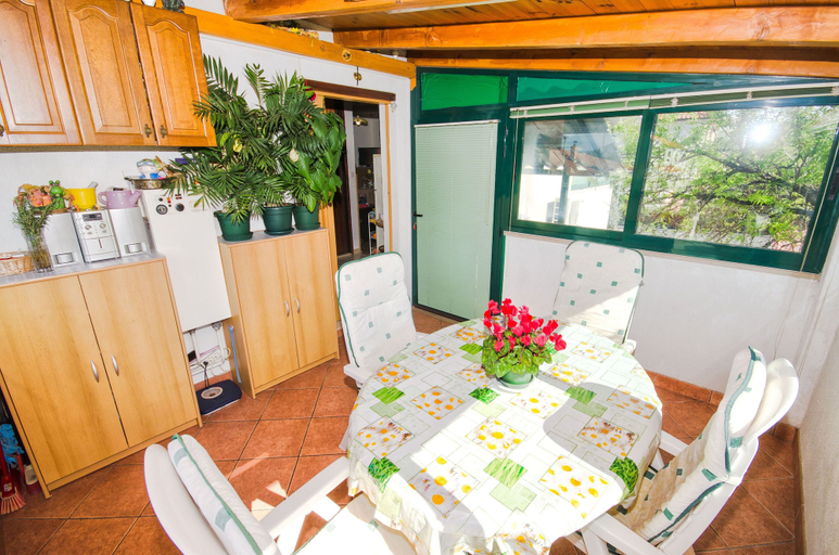 Others 5, Apartment Vrilo, Supetar