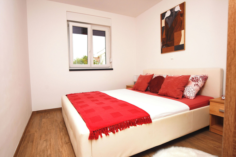 Room 3, Apartments Daisy, Pakoštane